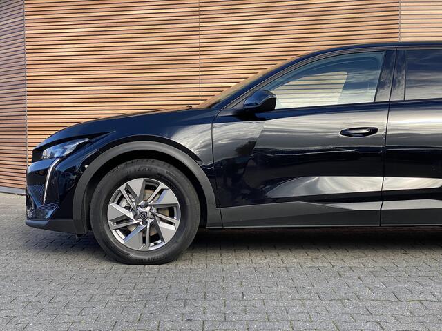 Peugeot 408 1.2 Hybrid 136 e-DCS6 Allure Camera / Navigatie / Cruise