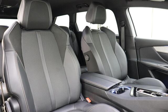 Peugeot 5008 1.2 Hybrid GT 136Pk | AUTOMAAT | 7-Zits | Adaptief Cruise Control | Parkeer Camera Achter | Climate Control | Parkeer Sensoren Rondom | Navigatie |