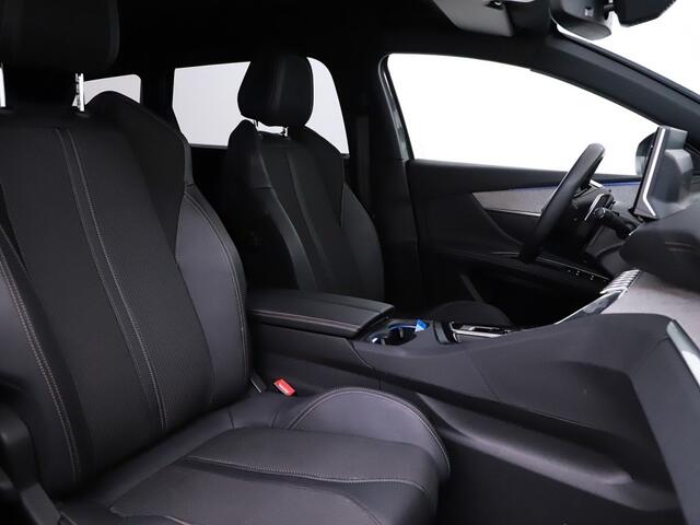 Peugeot 5008 1.2 Hybrid GT 02-2024 42.031 KM