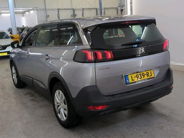 Peugeot 5008 1.2 Active NL-Auto |1e Eigenaar| NAP| 7-Persoons| Trekhaak| Leder| Camera| PDC| Dakdrager-set| Navi| Stoelverwarming|