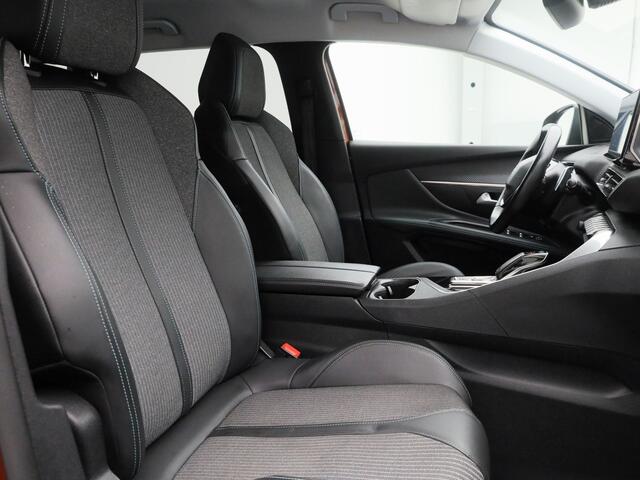 Peugeot 5008 1.2 PureTech 130 PK Automaat Allure 7-Pers. | CAMERA | KEYLESS | TREKHAAK