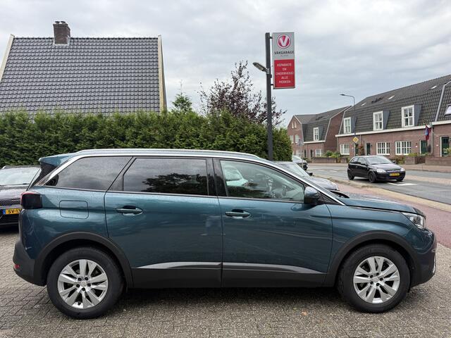 Peugeot 5008 130pk PT Executive Aut. 7p., Camera | Navi & CarPlay
