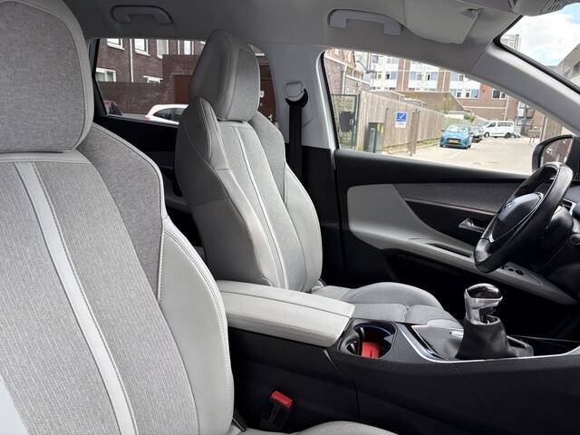 Peugeot 5008 1.2 PureTech Allure 7-PERSOONS/FULL OPTIONS