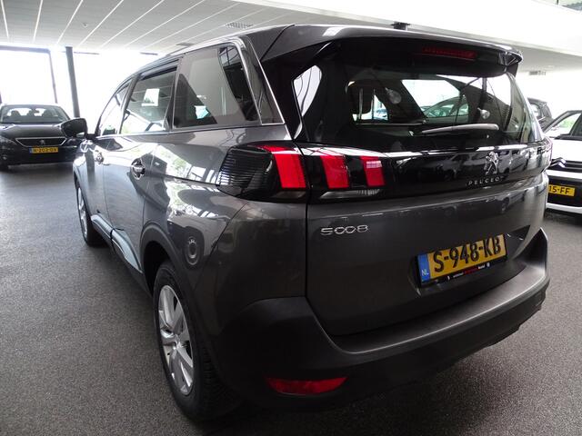 Peugeot 5008 1.2 PureTech Active Pack Business