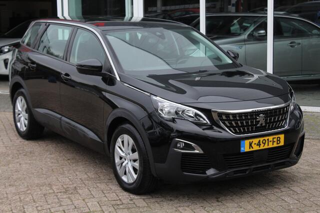 Peugeot 5008 1.2 PureTech Blue Lease Executive