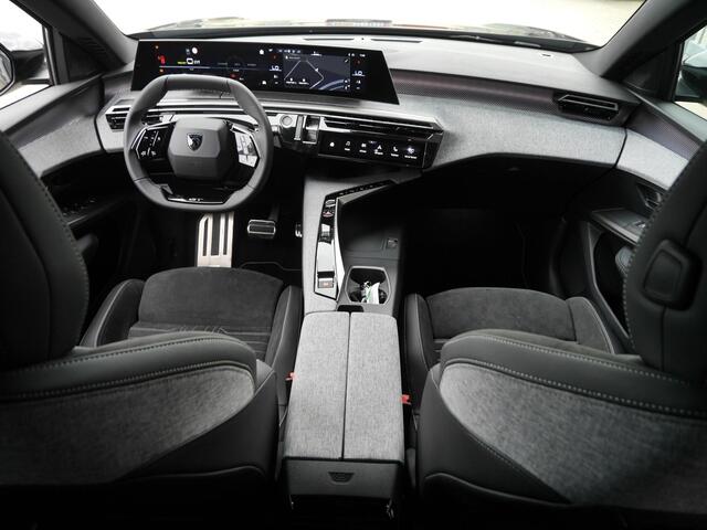 Peugeot 5008 e-5008 GT Avantage 73 kWh | Nieuwe auto | Rondom camera | Adaptive cruise control | Lichtmetalen velgen | Alcantara bekleding | 7 zits | Led | Keyless entry en start