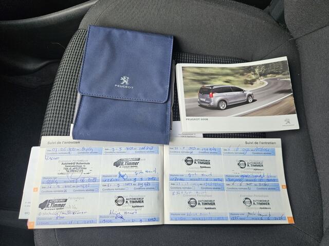 Peugeot 5008 1.2 PureT. Style 5p.