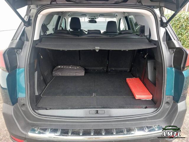 Peugeot 5008 - 1.2 PureTech Crossway
