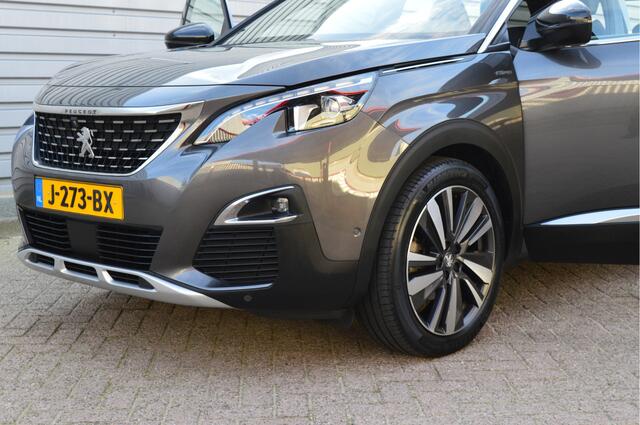 Peugeot 5008 1.2 PureTech GT-Line Avantage O.a: Leder, Camera, Stoelverw, Massage, PDC, Etc. All-in prijs!