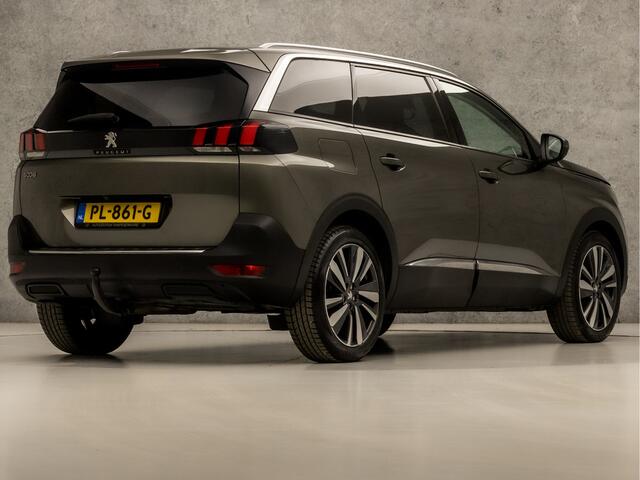 Peugeot 5008 1.2 PureTech Allure Sport 7 Persoons (APPLE CARPLAY, GROOT NAVI, 360 CAMERA, LEDER, SPORTSTOELEN, TREKHAAK, KEYLESS, CRUISE, DAB+, NIEUWSTAAT)