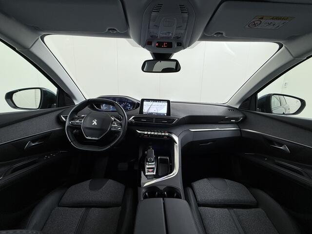 Peugeot 5008 T131PK AUT-8 7-Pers. Pano-Dak Elektr.Stoel+Geheug. Adaptive-Cruise Afn.Trekhaak Apple Android Carplay Navi 360-Camera Elektr.A-Klep DAB+ MirrorScreen Park-Assist 19"LM Connected-Services Elektr. Achterklep PDC-A+Voor 1/2 Leder Keyless Bordherkenning Premi