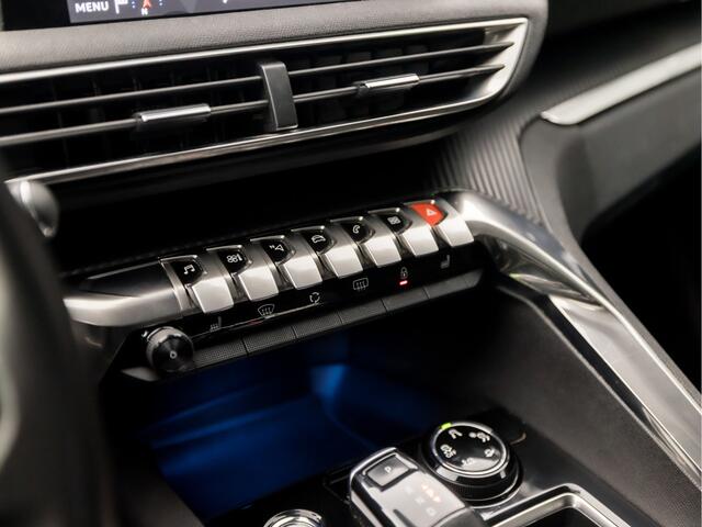 Peugeot 5008 1.2 PureTech Sport 7 Persoons Automaat (APPLE CARPLAY, GROOT NAVI, STOELVERWARMING, KEYLESS, GETINT GLAS, SPORTSTOELEN, LANE ASSIST, CRUISE, DAB+, NIEUWSTAAT)