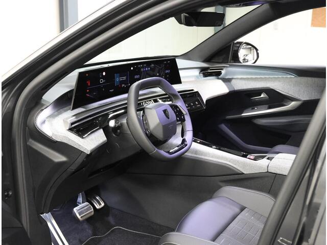 Peugeot 5008 1.2 Hybrid 145PK GT | 360 Camera | Adaptive CruiseControl | Dodehoekdetectie | AppleCarPlay/AndroidAuto | Navigatie | ClimateControl | 7 Zits | Keyless Entry/Start |