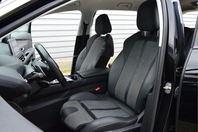 Peugeot 5008 1.2 PureTech Blue Lease Premium O.a: Haak, Elektr, Stoelverst, Stoelverw, Camera, Etc. All-in prijs!