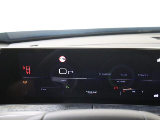 Peugeot 5008 1.2 Hybrid 136 Allure 360 CAMERA | NAVIGATIE | 7 ZITPLAATSEN!