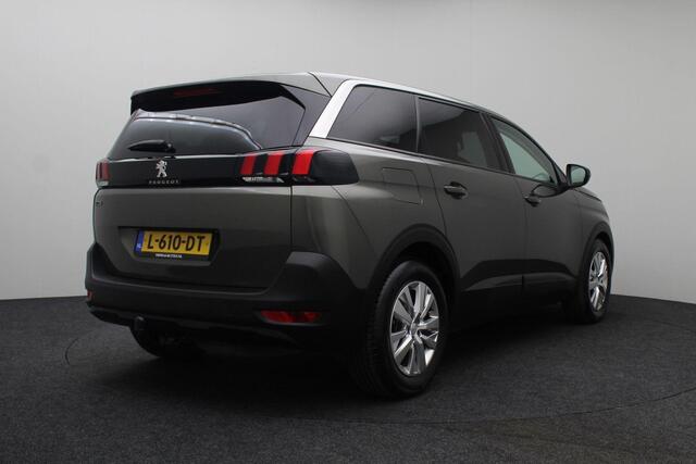Peugeot 5008 1.2 PureTech Blue Lease Executive 7 Persoons 2020 | Afneembare Trekhaak | Navigatie | Cruise Control | Airco | Carplay | Boekjes | 2 Sleutels | Stuurwiel Bediening | Elektrische Ramen | Parkeersensoren