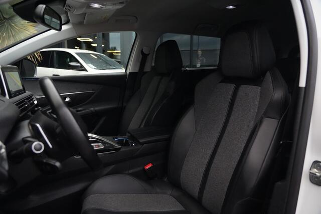 Peugeot 5008 1.6 PureTech GT-Line 7p 181pk Navigatie/360Camera/Stoelverwarming