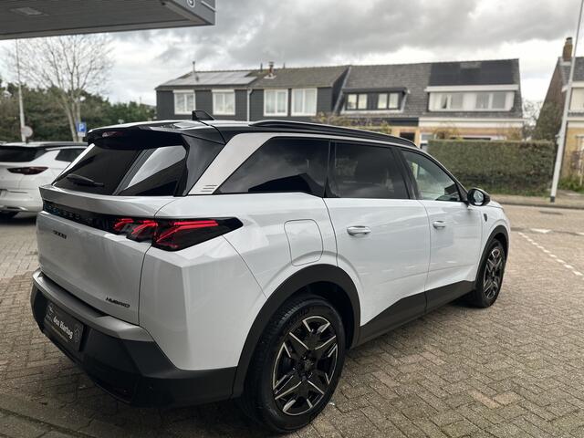 Peugeot 5008 1.2 Hybrid 145 GT Automaat/7 Persoons/Stoel+stuur verwarming.