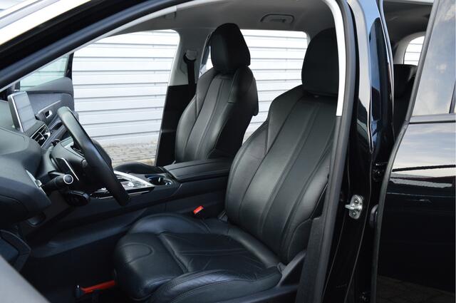 Peugeot 5008 1.2 PureTech Blue Lease Premium O.a: Afn. Haak, Keyless, Stoelverw, Carplay, Etc. All-in prijs!