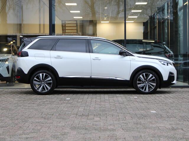 Peugeot 5008 1.6 PureTech GT-Line Automaat | Navi / Panoramadak / Leder / Focal