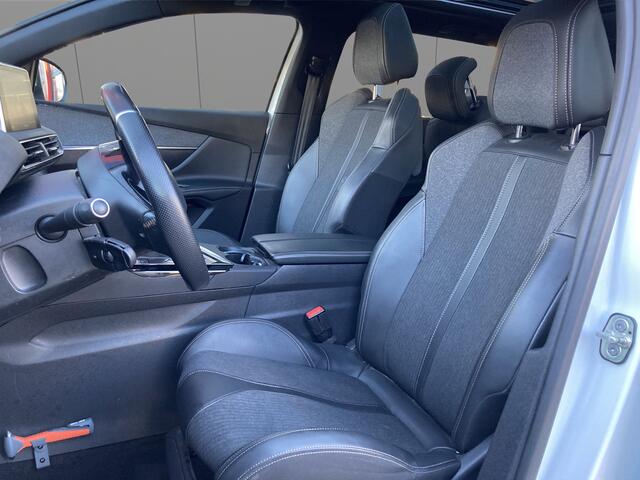 Peugeot 5008 1.2 PureTech Blue Lease GT-Line 7 persoons | Panorama dak | Apple/Android Auto