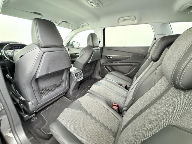 Peugeot 5008 1.2T 131PK Automaat 7-Persoons Navi Ecc Memory Apple Carplay Android Auto Cruise Control DAB+ Pdc Allure Lmv 19" Led Privacy Glas DAB+ Bluetooth Verkeersbord detectie Origineel Nederlandse Auto