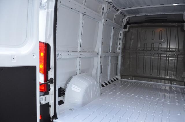 Peugeot BOXER 2.2 Blue HDI 140PK 3300 Apple carplay *NIEUW*