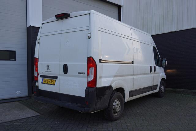 Peugeot BOXER 2.2 BlueHDi 120PK 2x Schuifdeur L2H2 EURO 6 - Airco - Navi - Cruise - Camera - ¤ 15.950,-