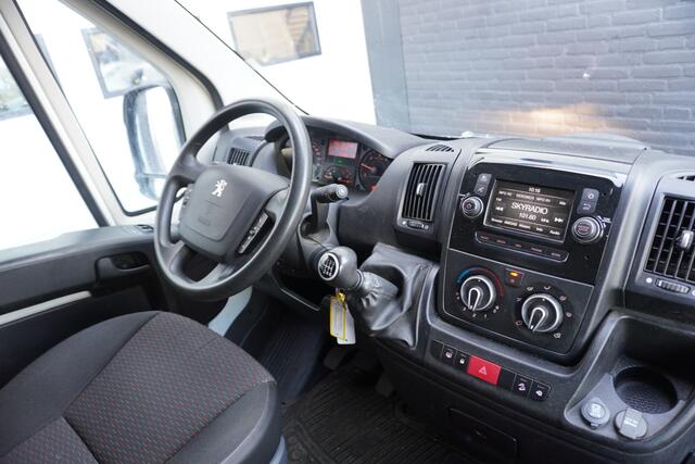 Peugeot BOXER 2.2 BlueHDi 120PK 2x Schuifdeur L2H2 EURO 6 - Airco - Navi - Cruise - Camera - ¤ 15.950,-