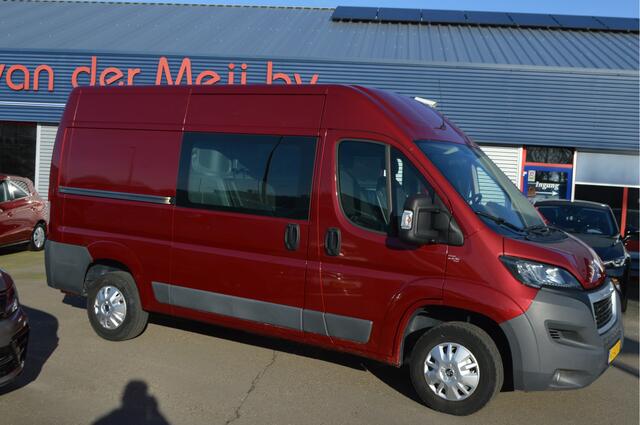 Peugeot BOXER 330 2.0 BlueHDI L2H2 Premium Pack DC , TREKHAAK , A UITRIJ CAM , AIRCO , NAVI , CR CONTROL ,