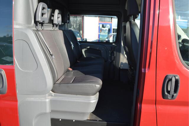 Peugeot BOXER 330 2.0 BlueHDI L2H2 Premium Pack DC , TREKHAAK , A UITRIJ CAM , AIRCO , NAVI , CR CONTROL ,