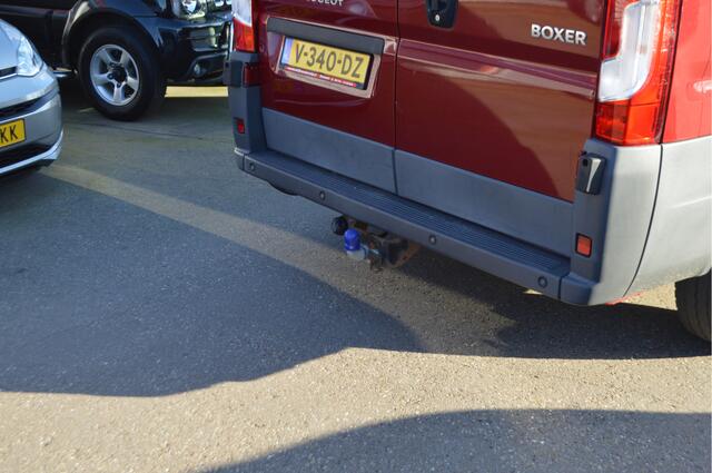 Peugeot BOXER 330 2.0 BlueHDI L2H2 Premium Pack DC , TREKHAAK , A UITRIJ CAM , AIRCO , NAVI , CR CONTROL ,