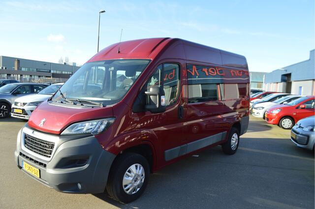 Peugeot BOXER 330 2.0 BlueHDI L2H2 Premium Pack DC , TREKHAAK , A UITRIJ CAM , AIRCO , NAVI , CR CONTROL ,