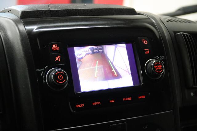 Peugeot BOXER 2.2 BlueHDi 140 L4H3 ACHTERUITRIJCAMERA