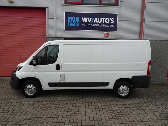 Peugeot BOXER 330 2.2 HDI L2H1 XT 3 zits airco