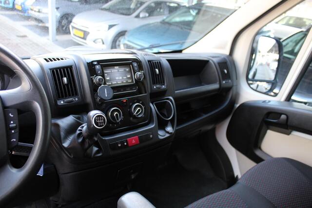 Peugeot BOXER 330 2.2 HDI L2H1 XT DC