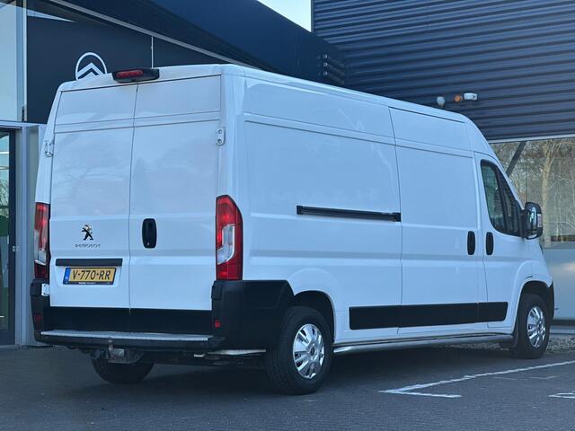 Peugeot BOXER 333 2.0 BlueHDI 130pk L3H2 Premium Pack | Erg Netjes! | Navigatie | Cruise Control | Climate Control | Parkeercamera/-sensoren | Trekhaak |