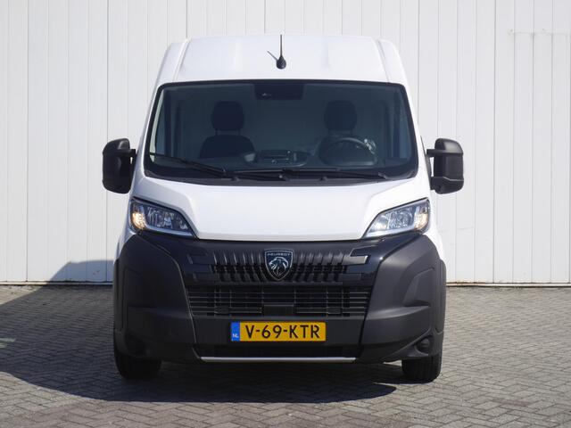 Peugeot BOXER 2.2 BlueHDi L2H2 3.0t 120 Pk | VOORRAAD AUTO | 2-Zits | Cruise Control | Airco | Camera Achter | USB aansluiting