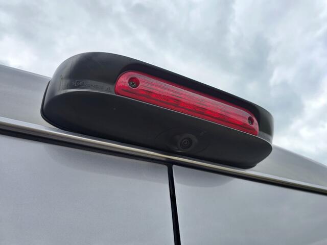 Peugeot BOXER 2.2 BlueHDi L2 H2 - 140 Pk - Euro 6 - Navi - ParkeerCamera