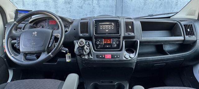 Peugeot BOXER Open laadbak 2.2 165PK L4 DC Dubbele cabine Peugeot Boxer Open laadbak 2.2 BlueHDi 165 L4 Zwaar DC 3.5t