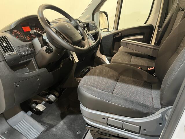 Peugeot BOXER 2.2 BlueHDi L2H2 140 PK DC Dubbel Cabine / Euro 6 / Airco / Cruise Control / Trekhaak / Camera / CarPlay / 12.800 KM !!