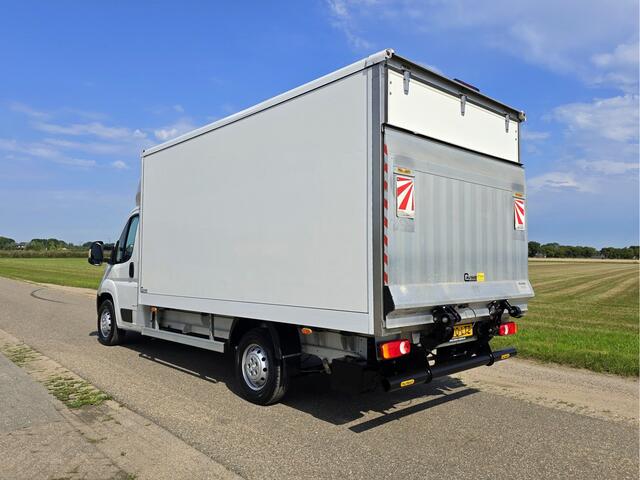 Peugeot BOXER 435 2.2 BlueHDi Bakwagen + laadklep - 165 Pk - Euro 6 - Airco - Cruise Control
