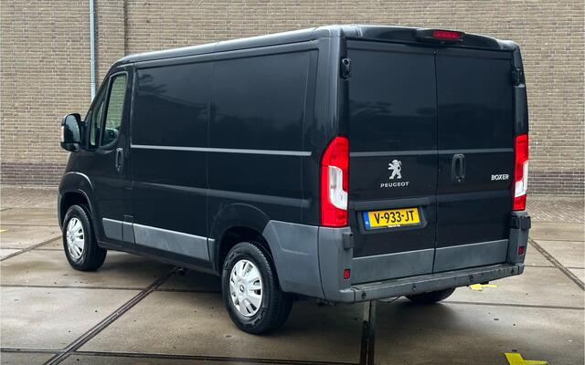Peugeot BOXER 330 2.0 BlueHDI Navi Camera Airco