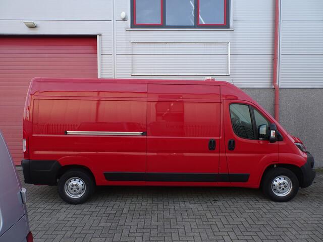 Peugeot BOXER 333 2.2 BlueHDi 165 L3H2 Premium 3 zits navi airco camera 2500 kg trekhaakgewicht