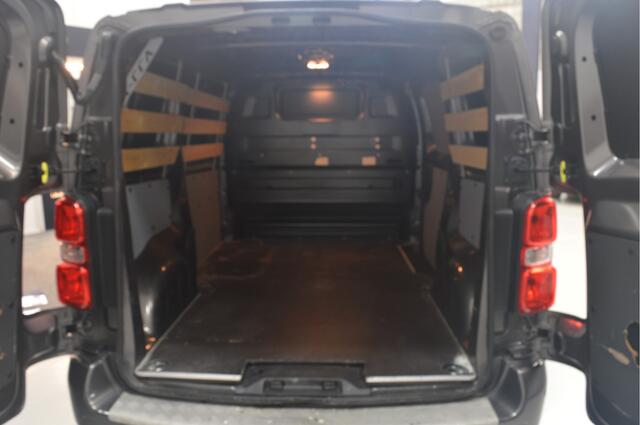 Peugeot EXPERT 1.5 BlueHDI 100 Standard Pro // 63.000 km // AIRCO // CRUISE // PDC VOOR&ACHTER // TREKHAAK //