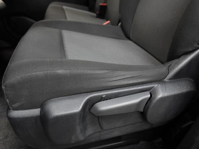 Peugeot EXPERT 2.0 BlueHDI 145PK L3 Automaat Navigatie Airco Trekhaak Carplay Dab