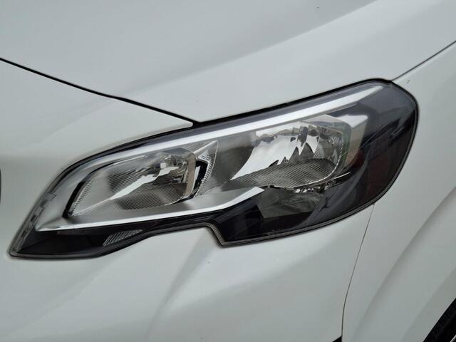 Peugeot EXPERT 231L 2.0 BlueHDI 180 Premium AUTOMAAT / AIRCO / CRUISE CONTROLE / TREKHAAK / L3H1