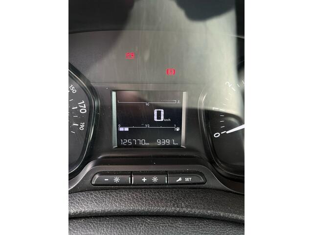 Peugeot EXPERT 226S 1.6BlueHDI95Pre