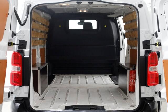 Peugeot EXPERT 2.0 BlueHDI 120pk Long Premium Airco/Cruise Control 01-2021