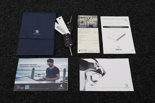 Peugeot EXPERT 2.0 BlueHDI 180 Standard Sport 2021 NAP | Camera | Navigatie | Trekhaak | Automaat | Lederen bekleding | Head up | Carplay | Xenon | LED | Bluetooth | USB | Cruise control | Airco Clima | Multifunctioneel stuurwiel |